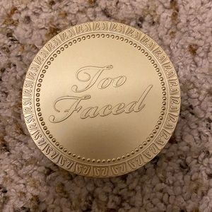 Too Faced milk chocolate soleil bronzer